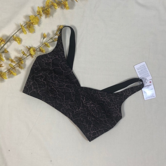 NWT Lululemon Women’s Like Nothing Bra Size: 34DD - Picture 3 of 7